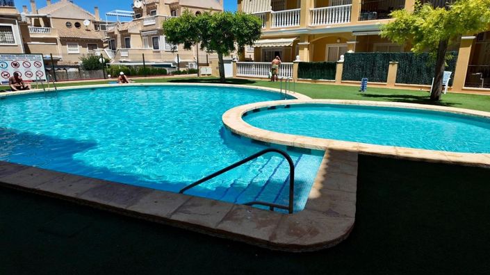 Image No.3-Penthouse de 2 chambres à vendre à Torrevieja