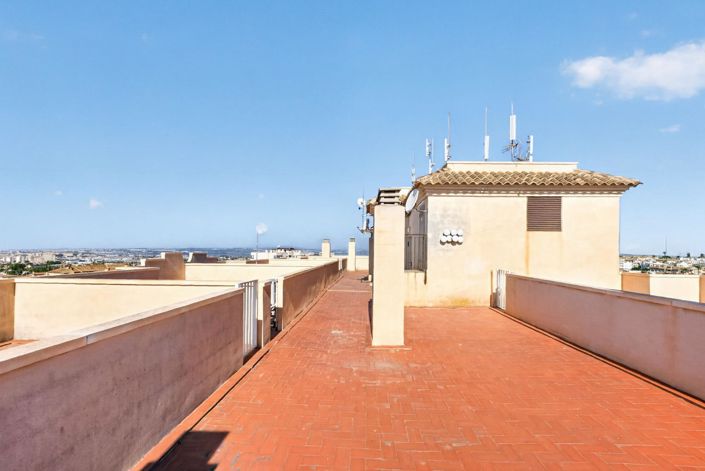 Image No.9-2 Bed Penthouse for sale