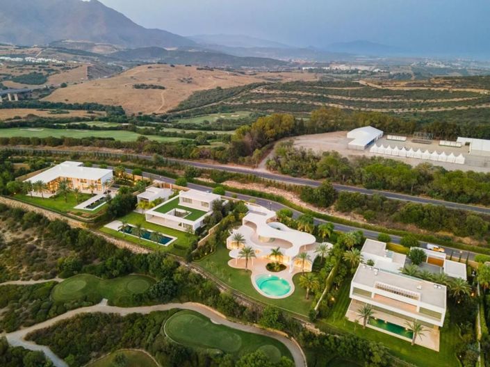 Image No.24-4 Bed Villa for sale