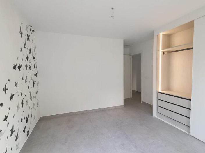 Image No.6-3 Bed Apartment for sale