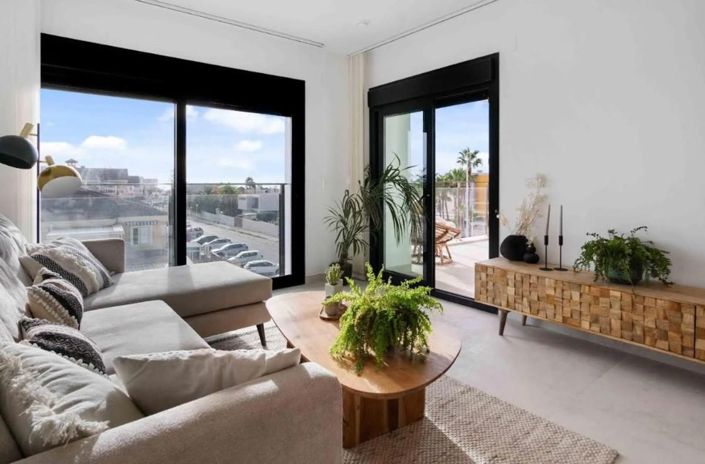 Image No.2-2 Bed Apartment for sale