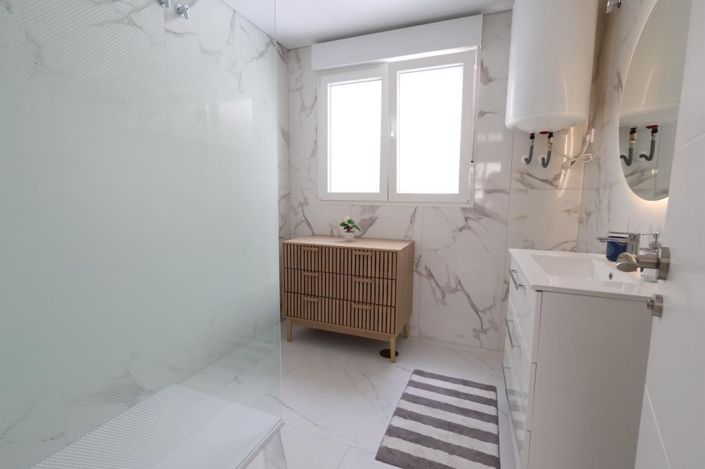 Image No.14-3 Bed Apartment for sale