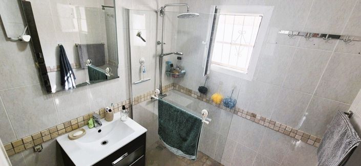 Image No.19-2 Bed Bungalow for sale
