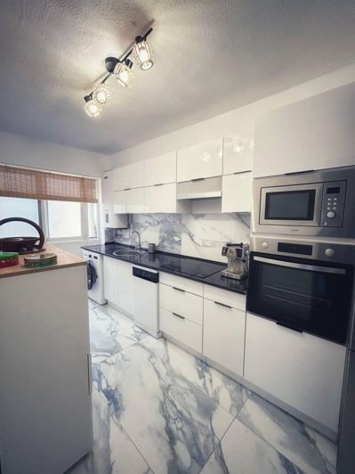 Image No.24-3 Bed Penthouse for sale