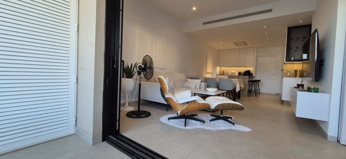 Image No.17-3 Bed Apartment for sale