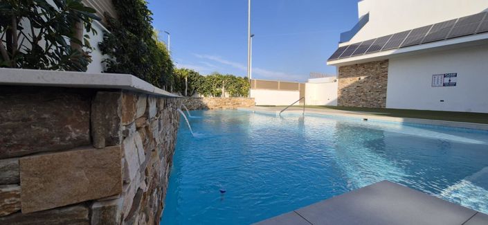 Image No.28-3 Bed Apartment for sale