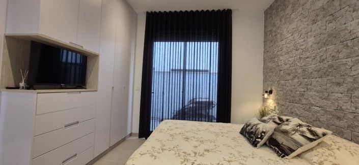 Image No.9-3 Bed Apartment for sale