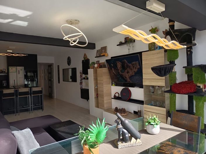 Image No.6-3 Bed Penthouse for sale