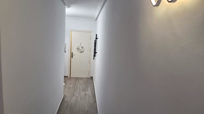 Image No.37-3 Bed Apartment for sale