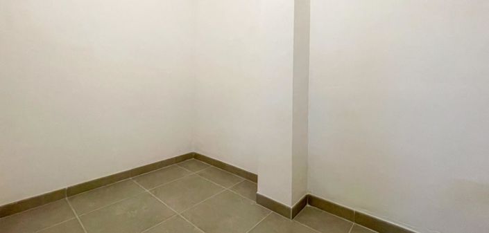Image No.26-3 Bed Apartment for sale
