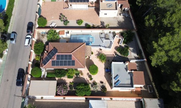 Image No.10-4 Bed Villa for sale