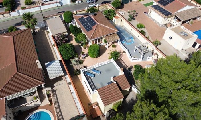 Image No.11-4 Bed Villa for sale