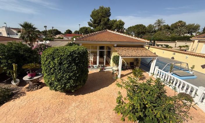 Image No.19-4 Bed Villa for sale