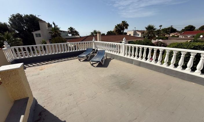 Image No.27-4 Bed Villa for sale