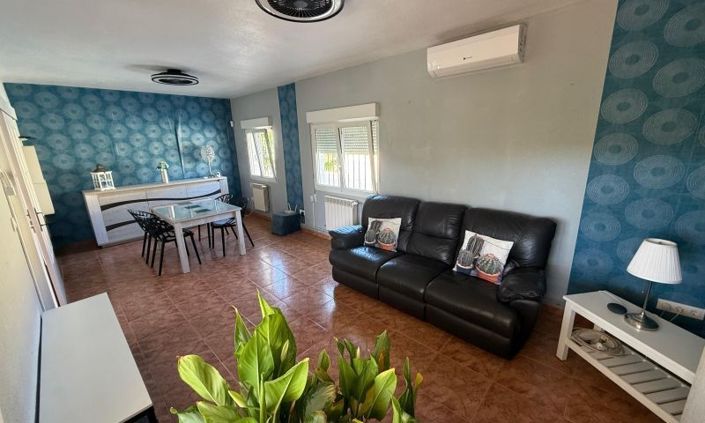 Image No.33-4 Bed Villa for sale