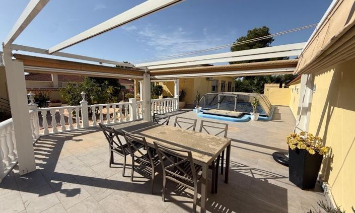 Image No.40-4 Bed Villa for sale