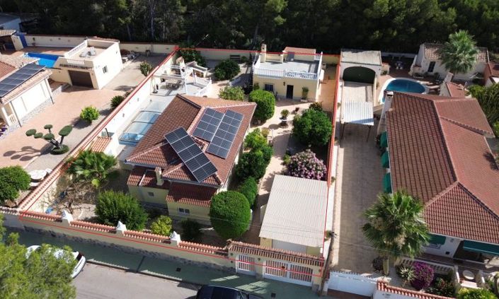 Image No.9-4 Bed Villa for sale