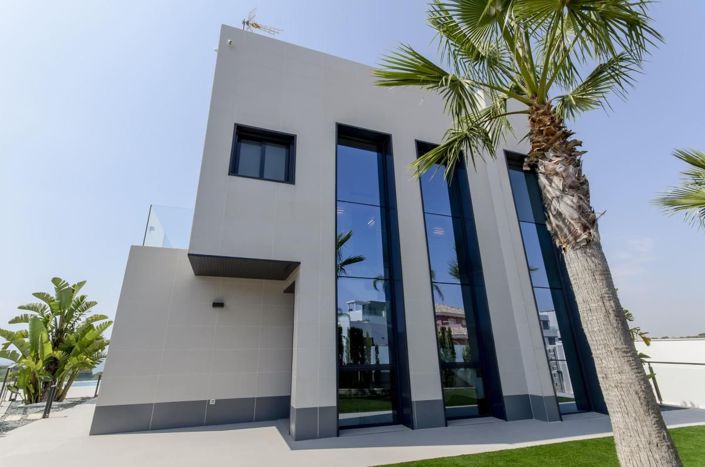 Image No.21-3 Bed Villa for sale