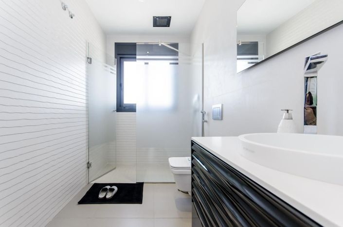 Image No.36-3 Bed Villa for sale