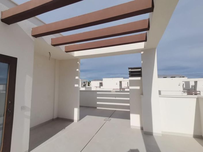 Image No.5-3 Bed Villa for sale