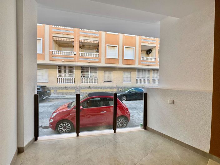 Image No.23-Propriété de 2 chambres à vendre à Torrevieja