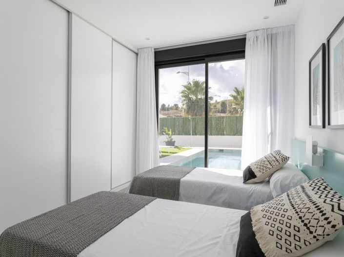 Image No.22-2 Bed Villa for sale