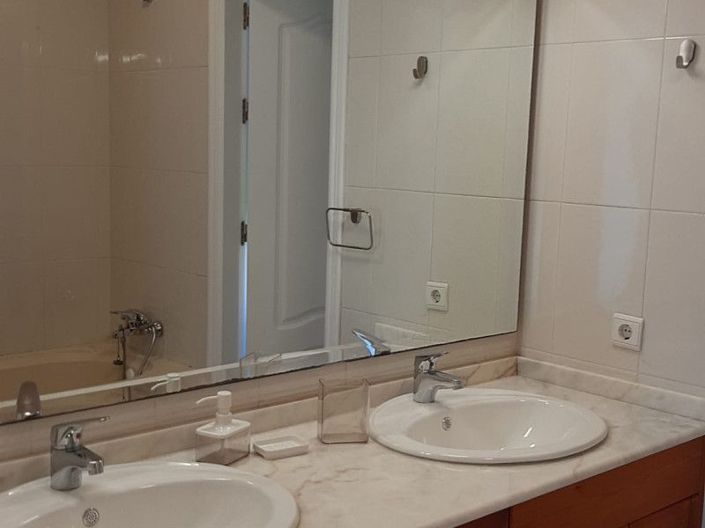 Image No.27-3 Bed Villa for sale