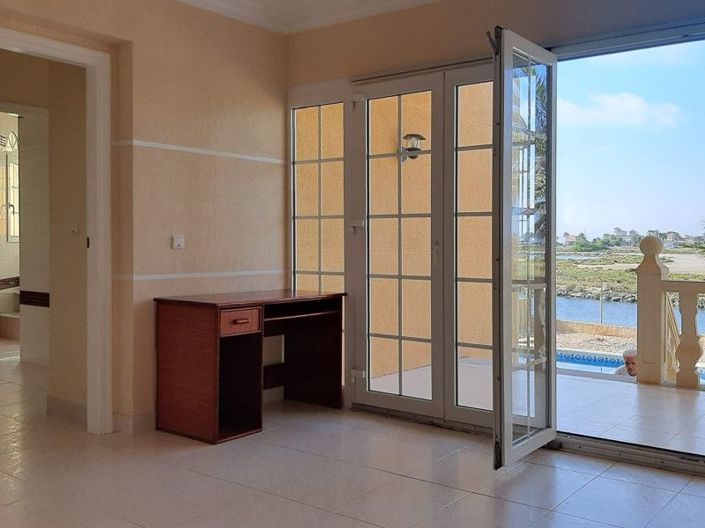 Image No.36-3 Bed Villa for sale