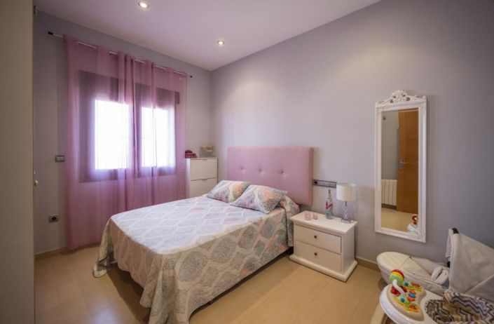 Image No.10-4 Bed Villa for sale