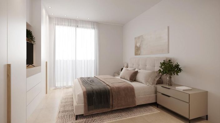 Image No.10-3 Bed Apartment for sale