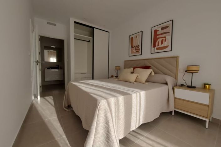 Image No.13-2 Bed Villa for sale