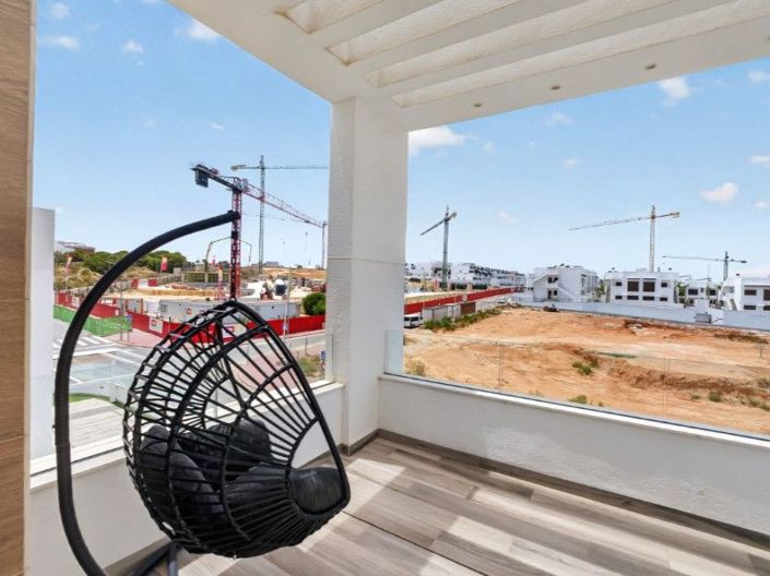 Image No.29-Villa de 4 chambres à vendre à Torrevieja