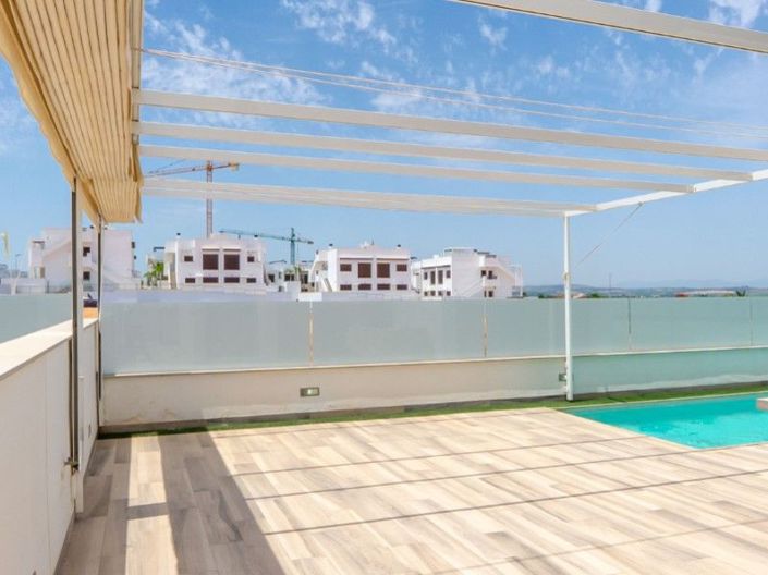 Image No.3-Villa de 4 chambres à vendre à Torrevieja