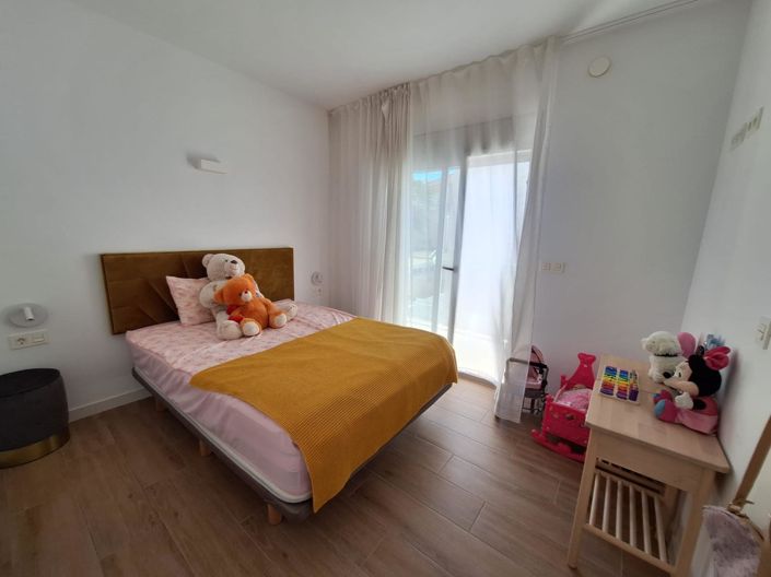 Image No.27-3 Bed Villa for sale