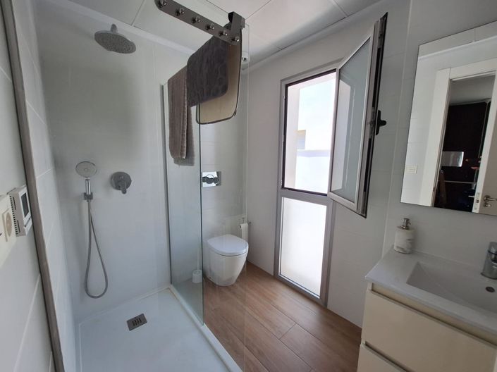 Image No.31-3 Bed Villa for sale