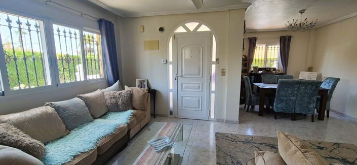 Image No.12-4 Bed Villa for sale