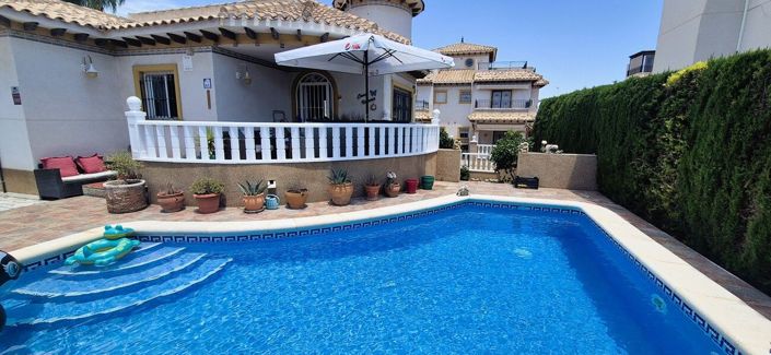Image No.5-4 Bed Villa for sale