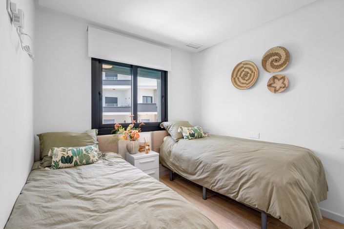 Image No.17-2 Bed Apartment for sale