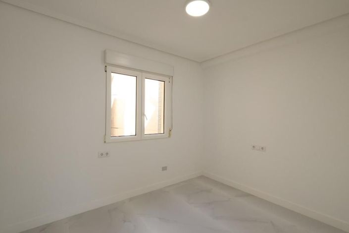 Image No.10-2 Bed Penthouse for sale