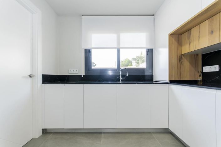 Image No.14-3 Bed Villa for sale