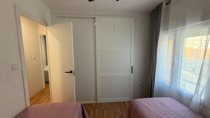 Image No.19-3 Bed Apartment for sale
