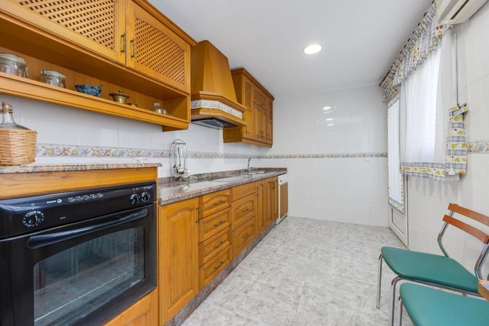 Image No.21-2 Bed Penthouse for sale
