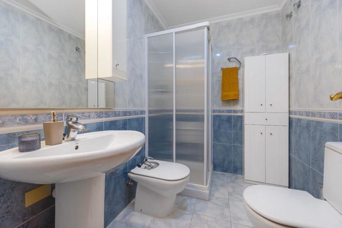 Image No.31-2 Bed Penthouse for sale