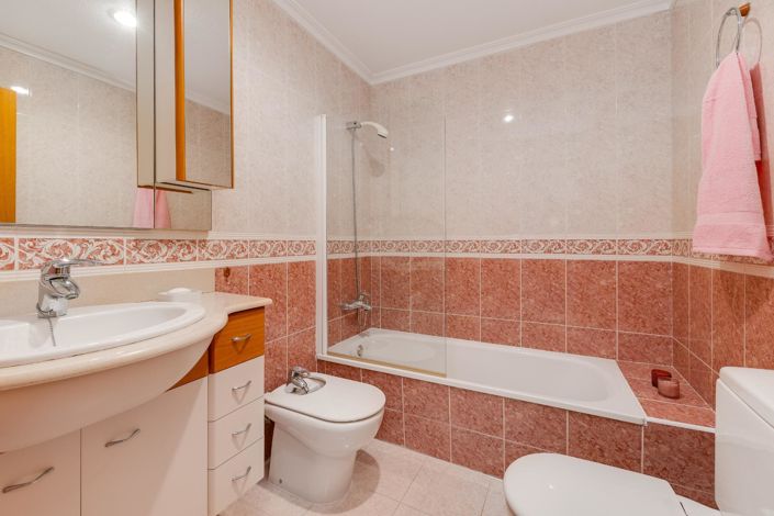 Image No.32-2 Bed Penthouse for sale