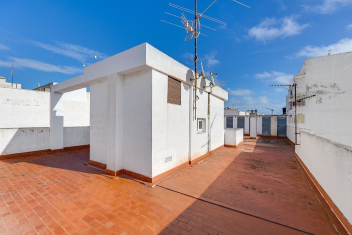 Image No.35-2 Bed Penthouse for sale