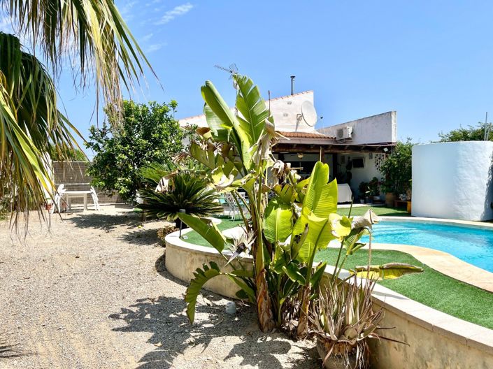 Image No.12-4 Bed Villa for sale
