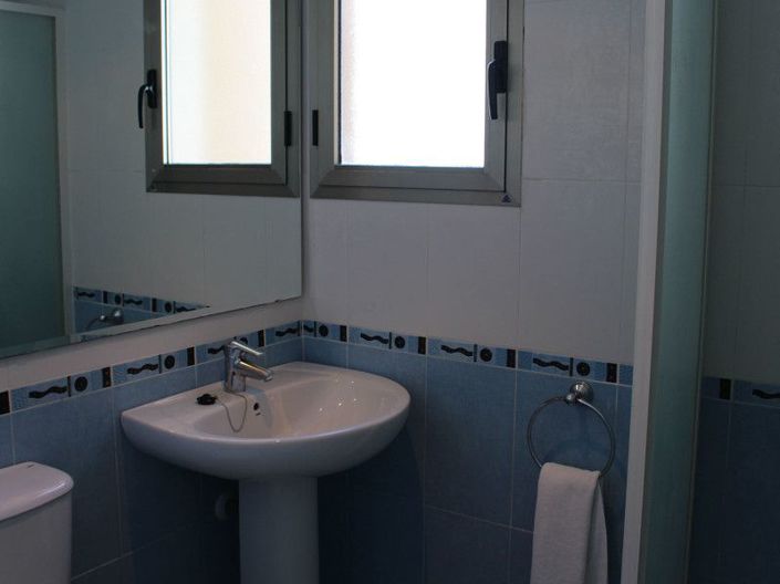 Image No.3-3 Bed Apartment for sale