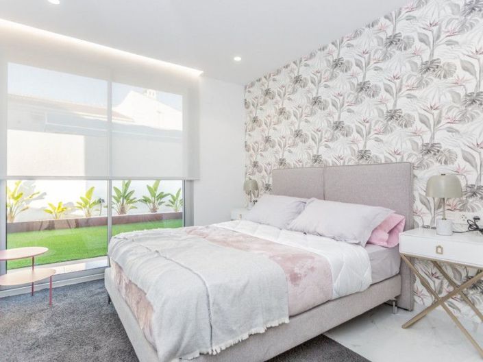 Image No.20-3 Bed Villa for sale