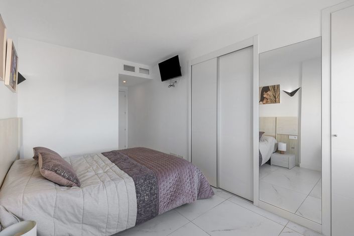 Image No.24-2 Bed Apartment for sale