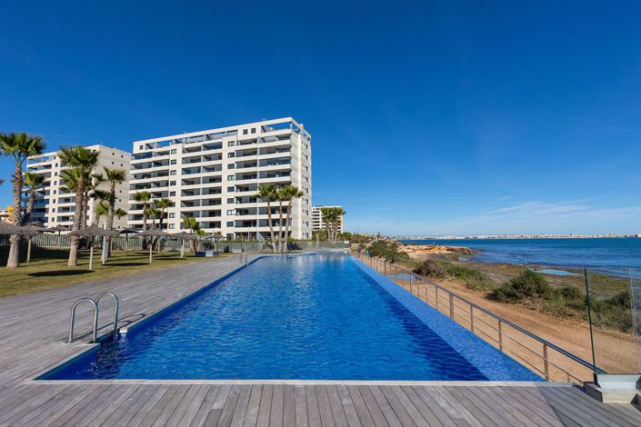 Image No.34-2 Bed Apartment for sale